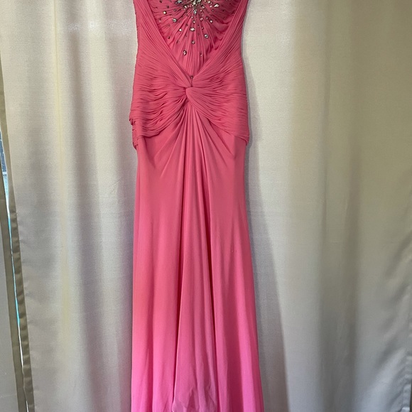 BLACK FRIDAY SALE! MAKE AN OFFER - Picture 3 of 3